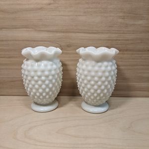 2 *flawed Vintage Fenton Hobnail Milk Glass 3 1/2" Mini Bud Vases